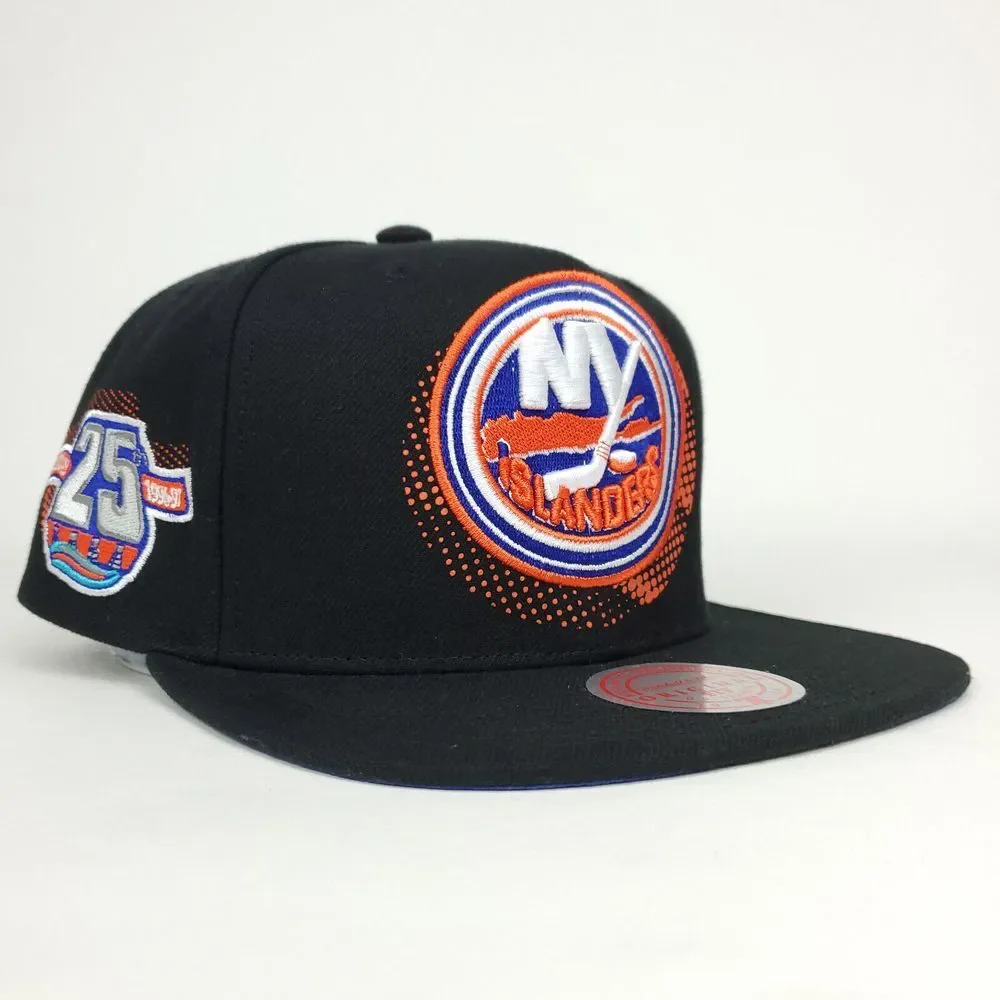 NY Islanders Mitchell & Ness NHL Snapback Hat Cap 3D Logo Gradient Art Black NWT